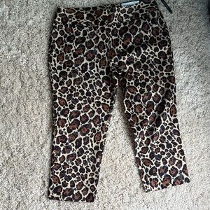 Worthington Modern Fit Leopard Print Crop pants